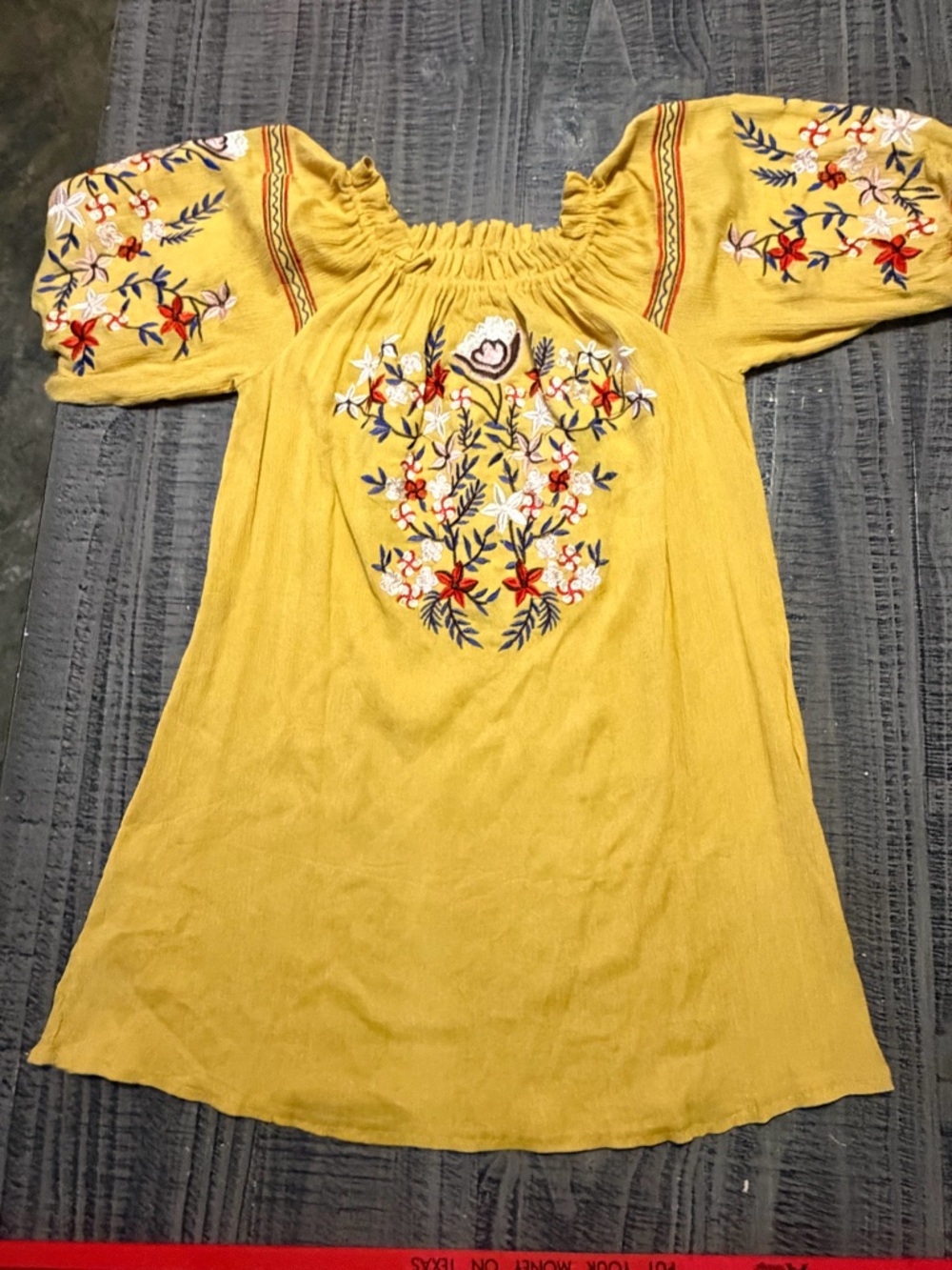Women’s Embroidered Yellow Peasant Dress with Mexican Floral Design